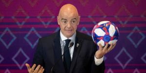 Εισαγγελέας ερευνά  τον πρόεδρο της  FIFA Ινφαντίνο