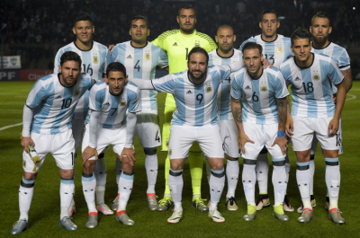 Συναρπαστικό ματς <br> Χιλή - Αργεντινή με <br> τρεις γκολάρες (video)