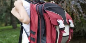 Πόσο κοστίζει <br> φέτος η <br> σχολική τσάντα