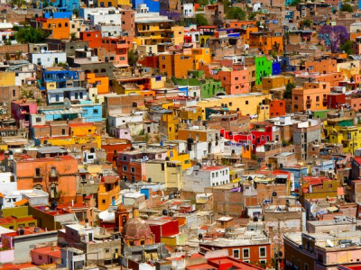 Αυτή είναι η πιο <br> πολύχρωμη πόλη <br> του πλανήτη! (εικόνες)