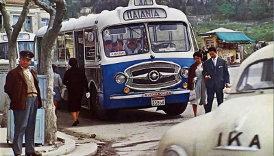 Αθήνα - Παιανία <br> με λεωφορείο <br> του χθες (εικόνα)