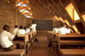 Το σχολείο <br> από άχυρο <br> στην Αφρική (εικόνες)