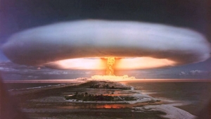 Εκρήγνυται  ''πυρηνική βόμβα''  στον Μαραθώνα