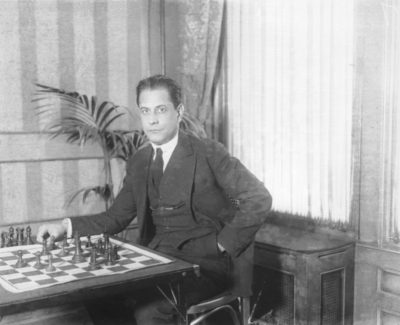 Χοσέ Καπαμπλάνκα <br> Η ανθρώπινη μηχανή <br> στο σκάκι