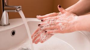 Πώς πλένουμε σωστά <br> τα χέρια μας Βίντεο <br> από τον ΠΟΥ
