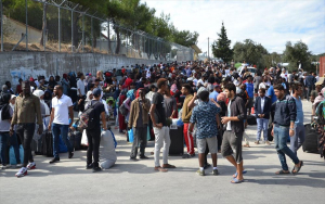 724 μετανάστες <br> φτάνουν στο λιμάνι <br> του Λαυρίου