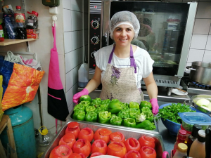 ''Μαγικές'' συνταγές για  την ''Κατσαρόλα'' ετοιμάζει  η Μαρία Πιστέντη