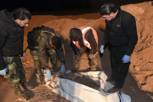 Ομαδικός τάφος <br> σε γήπεδο <br> ποδοσφαίρου στη Συρία
