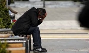 Κοινωνική μάστιγα <br> η φτώχεια <br> στην Ελλάδα...