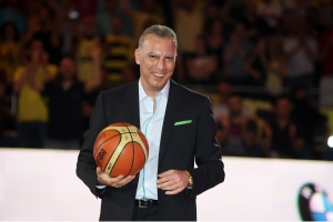 Νίκος Γκάλης Ο αθλητής <br> που ανέδειξε το <br> μπάσκετ στην Ελλάδα