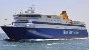 Ταλαιπωρία για 1365 <br> επιβάτες πλοίου <br> Επιστρέφει λόγω βλάβης