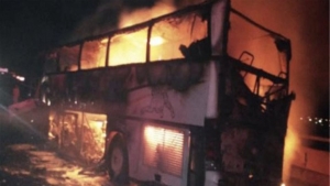 35 νεκροί σε <br> σύγκρουση λεωφορείου <br> με φορτηγό